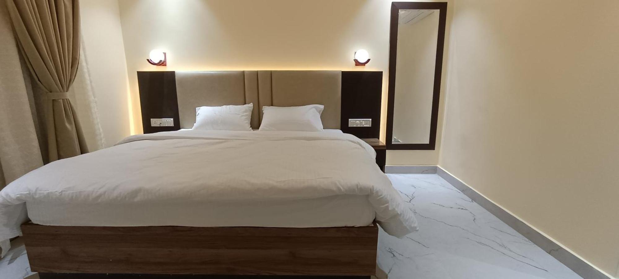 The Banaras 4*