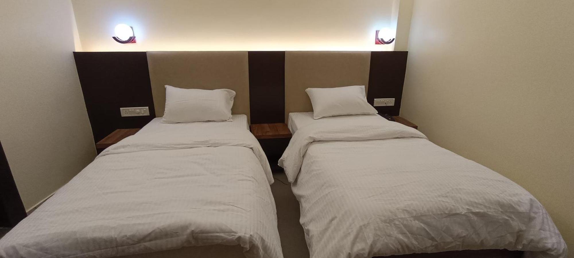 The Banaras 4*